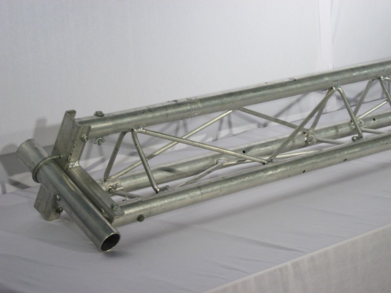 Aluminum-Triangle-Truss